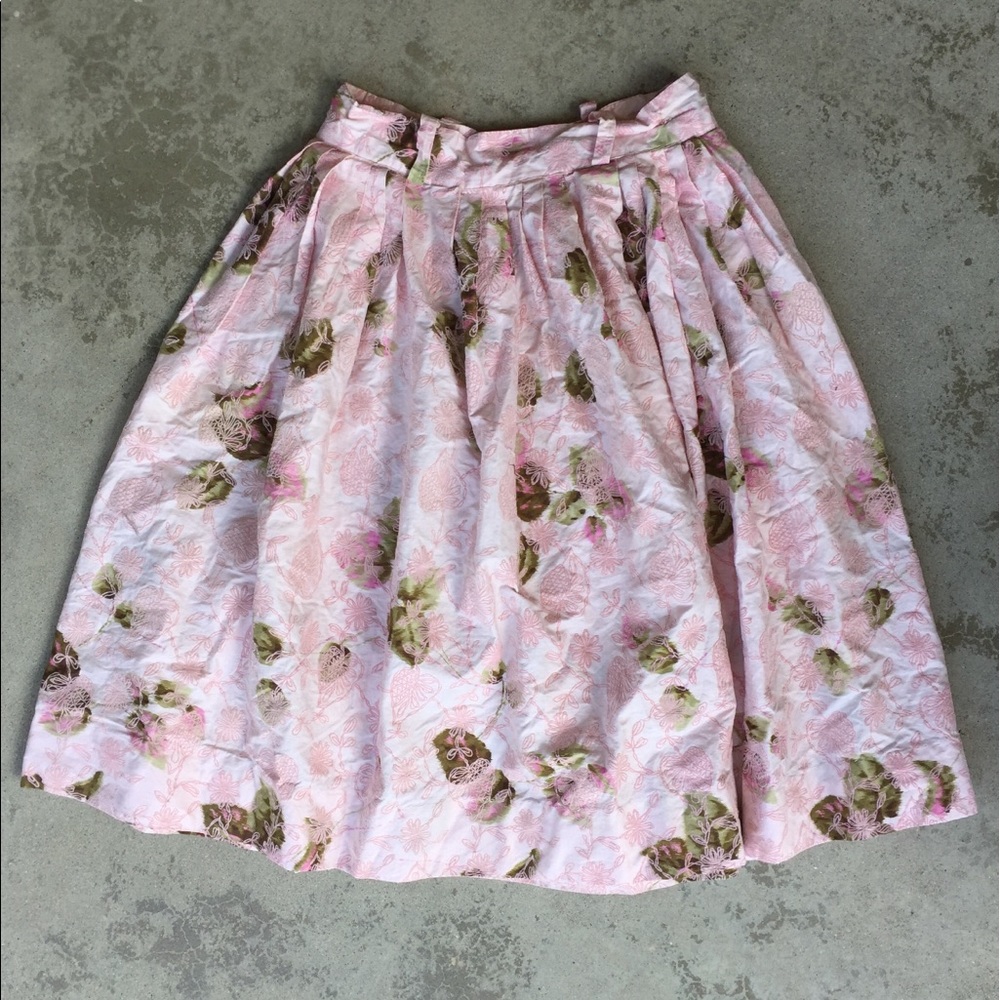 Vintage Pink Print Pleated Skirt